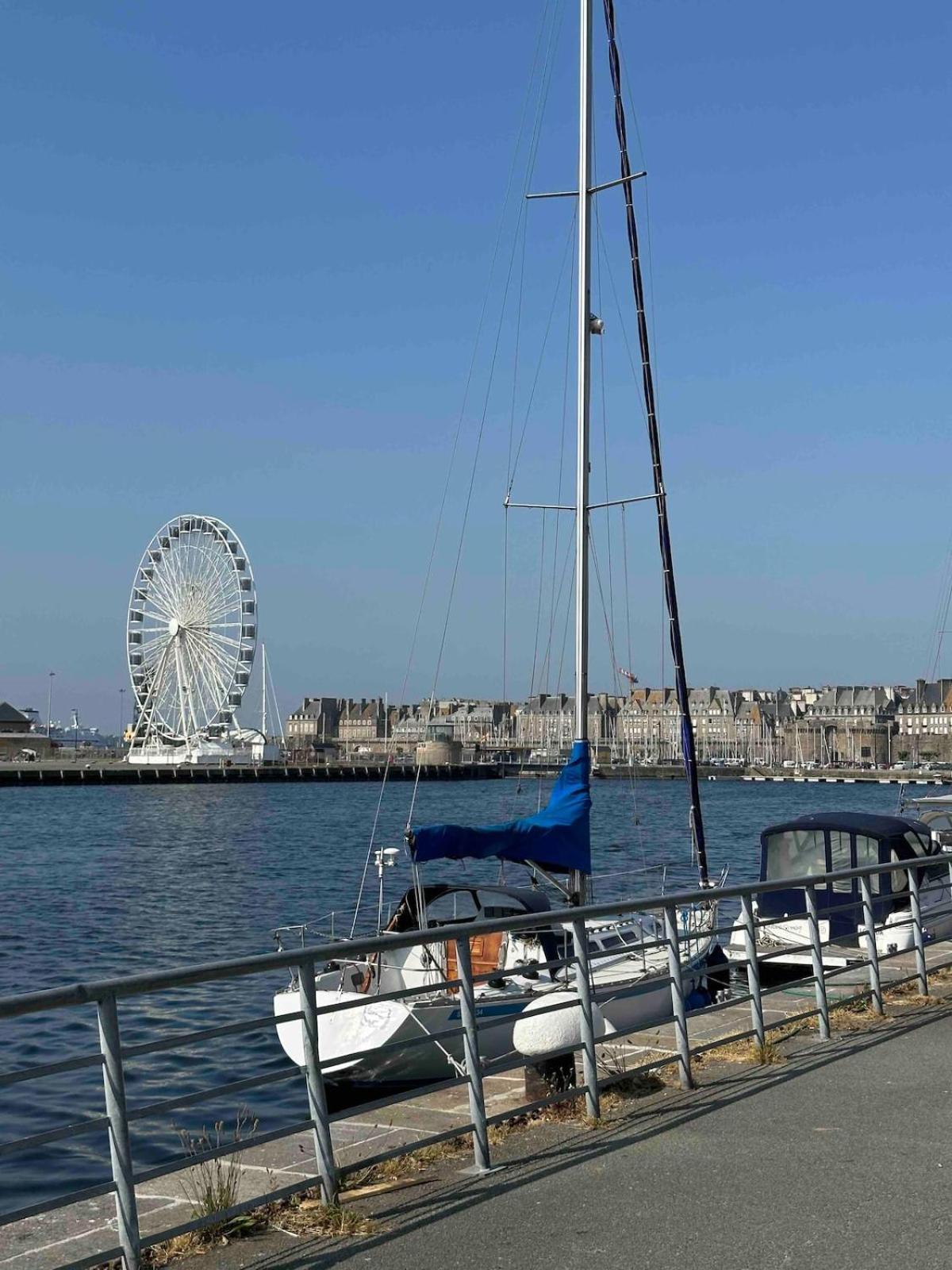 Appartement Porte Des Bes T2 Dans Intra-muros A 10 M Saint-Malo